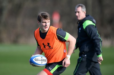 170315 - Wales Rugby Training -Dan Biggar during training