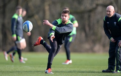 170315 - Wales Rugby Training -Rhys Webb during training