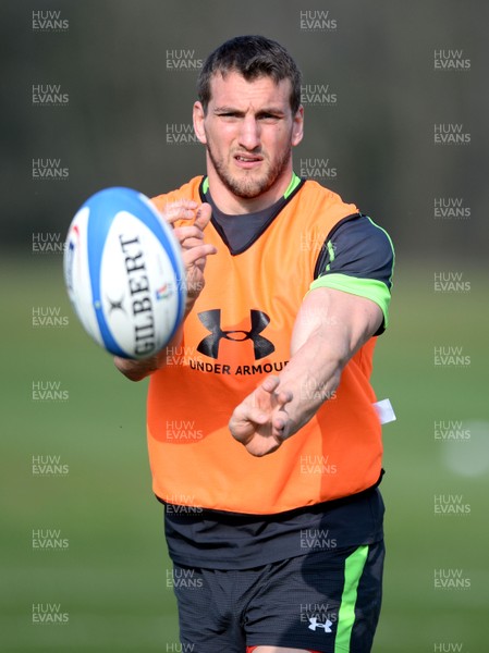 170315 - Wales Rugby Training -Sam Warburton during training