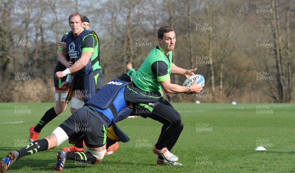 170315 - Wales Rugby Training -George North during training