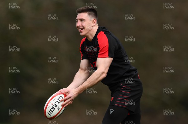170322 - Wales Rugby Training - Josh Adams during training