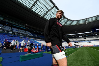 170323 - Wales Rugby Training - Aaron Wainwright during training