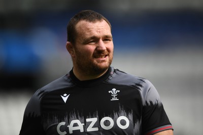 170323 - Wales Rugby Training - Ken Owens during training