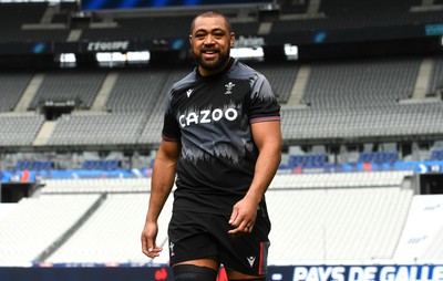 170323 - Wales Rugby Training - Taulupe Faletau during training