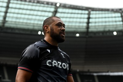 170323 - Wales Rugby Training - Taulupe Faletau during training