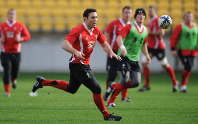 17.06.10 - Wales Rugby Training - Stephen Jones during training. 