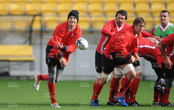 17.06.10 - Wales Rugby Training - Mike Phillips during training. 