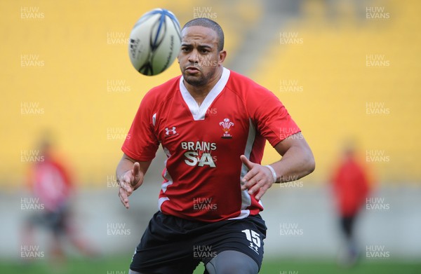 17.06.10 - Wales Rugby Training - Gavin Thomas during training. 