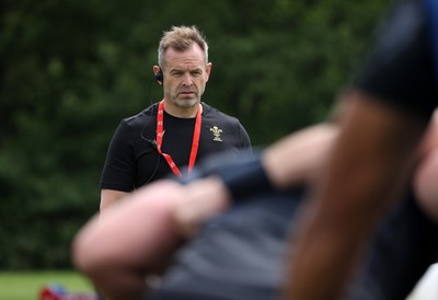 170625 - Wales Rugby Training - Danny Wilson, Forwards Coach during training