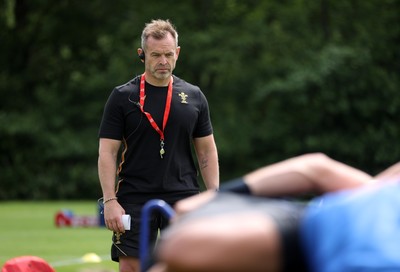 170625 - Wales Rugby Training - Danny Wilson, Forwards Coach during training
