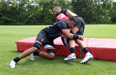 170625 - Wales Rugby Training - Taulupe Faletau during training