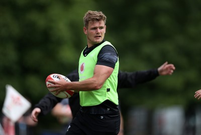 170625 - Wales Rugby Training - Taine Plumtree during training