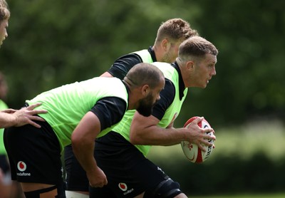 170625 - Wales Rugby Training - Ben Carter during training