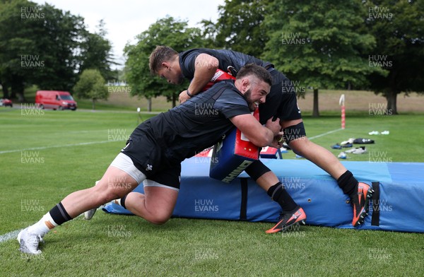 170625 - Wales Rugby Training - Gareth Thomas during training