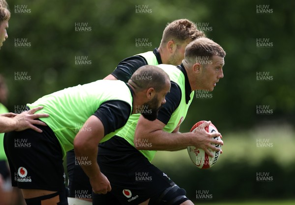 170625 - Wales Rugby Training - Ben Carter during training
