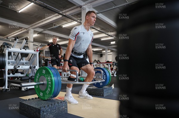170823 - Wales Rugby Training ahead of their final Rugby World up warm up game against South Africa - Liam Williams during training