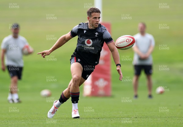 170823 - Wales Rugby Training ahead of their final Rugby World up warm up game against South Africa - Kieran Hardy during training