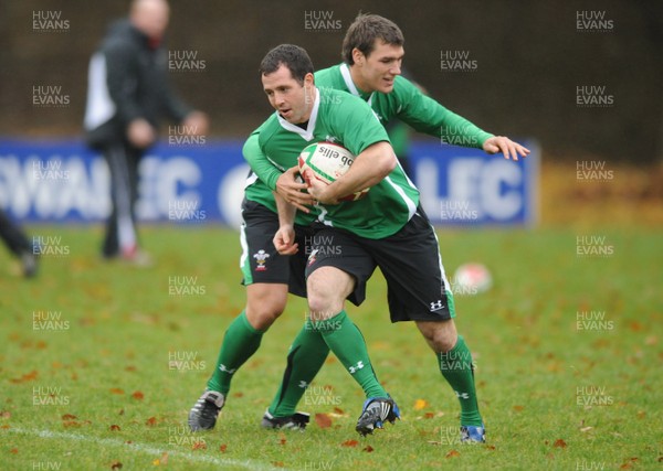 17.11.08 - Wales Rugby Training - Gareth Cooper is tackled by Tom James during training. 