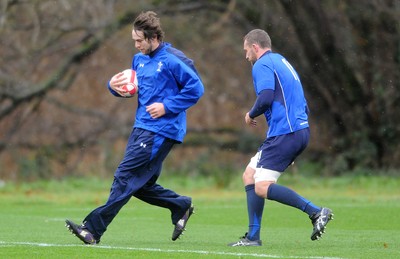 17.11.10 - Wales Rugby Training - Ryan Jones during training. 
