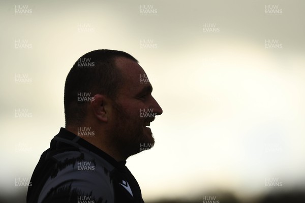 171122 - Wales Rugby Training - Ken Owens during training