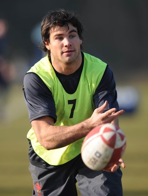 18.02.08 - Wales Rugby Training - Mike Phillips in action during training 