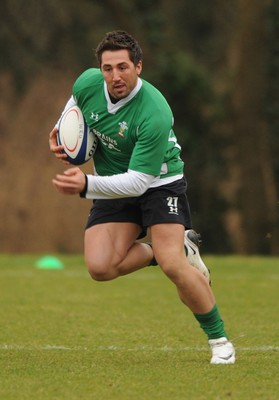 18.02.09 - Wales Rugby Training - Gavin Henson in action during training. 