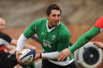 18.02.09 - Wales Rugby Training - Gavin Henson in action during training. 