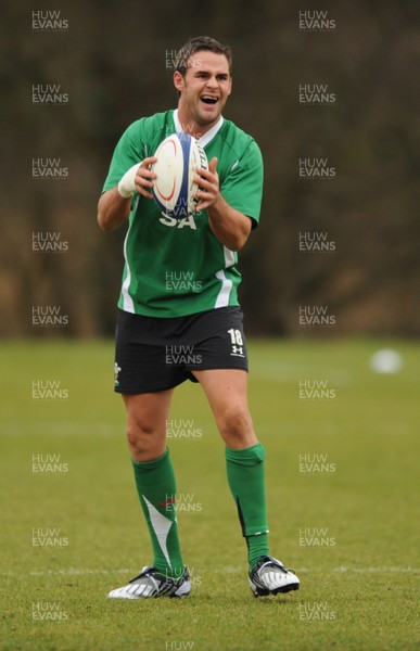 18.02.09 - Wales Rugby Training - Lee Byrne in action during training. 