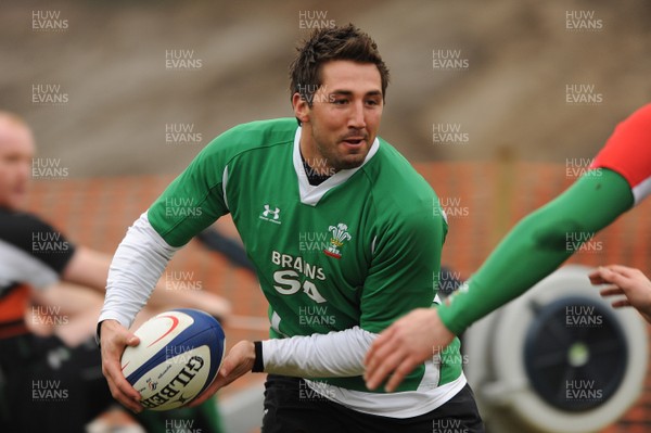 18.02.09 - Wales Rugby Training - Gavin Henson in action during training. 