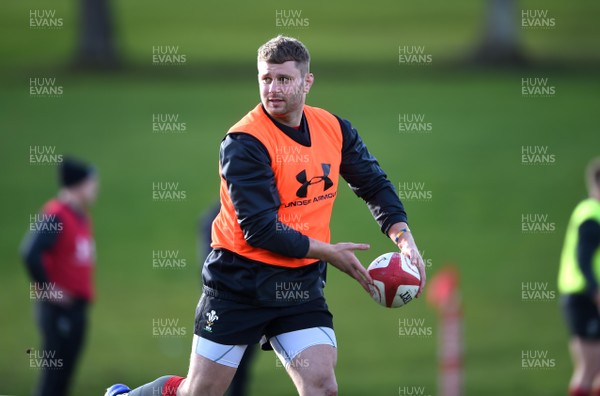 180219 - Wales Rugby Training - Thomas Young during training