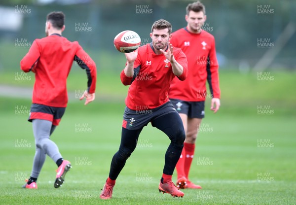180220 - Wales Rugby Training - Leigh Halfpenny during training