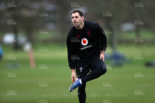 180226 - Wales Rugby Training ahead of their 6 Nations game against Scotland - Tomos Williams during training
