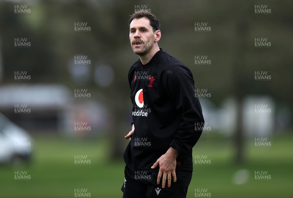 180226 - Wales Rugby Training ahead of their 6 Nations game against Scotland - Tomos Williams during training