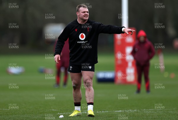 180226 - Wales Rugby Training ahead of their 6 Nations game against Scotland - Dewi Lake during training