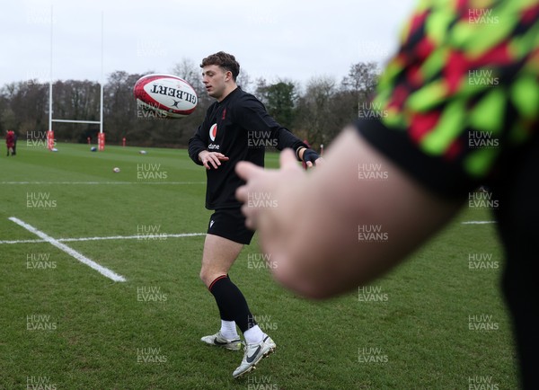 180226 - Wales Rugby Training ahead of their 6 Nations game against Scotland - Louie Hennessey during training