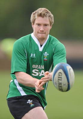 18.05.09 - Wales Rugby Training - Jonathan Spratt in action during training. 