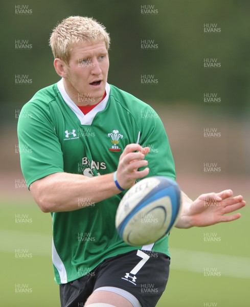 18.05.09 - Wales Rugby Training - Bradley Davies in action during training. 