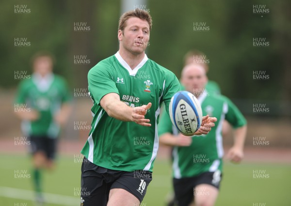 18.05.09 - Wales Rugby Training - Ian Gough in action during training. 