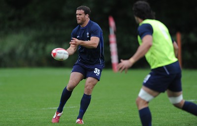 18.08.11 - Wales Rugby Training - Jamie Roberts during training. 