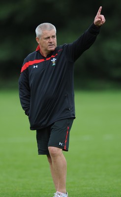 18.08.11 - Wales Rugby Training - Head coach Warren Gatland during training. 