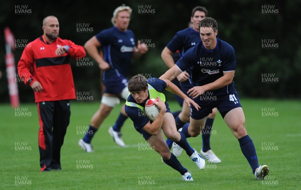 18.08.11 - Wales Rugby Training - Lloyd Williams during training. 