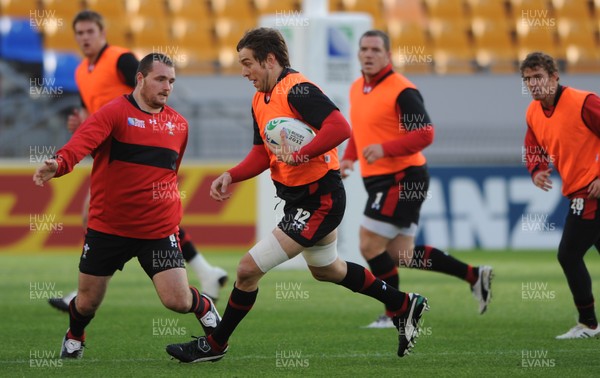 18.10.11 - Wales Rugby Training - Ryan Jones during training. 