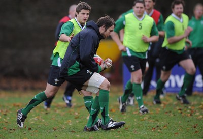 18.11.08 - Wales Rugby Training - Ryan Jones in action during training 
