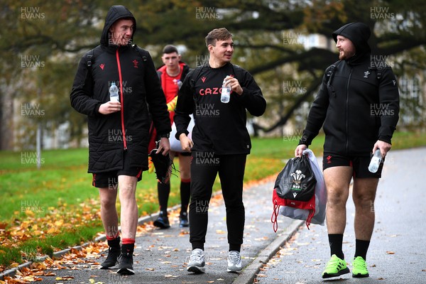 181121 - Wales Rugby Training - Adam Beard, Taine Basham and Dillon Lewis during training