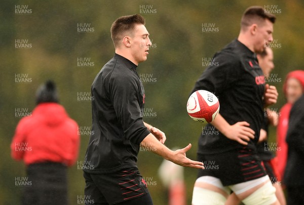 181121 - Wales Rugby Training - Josh Adams during training