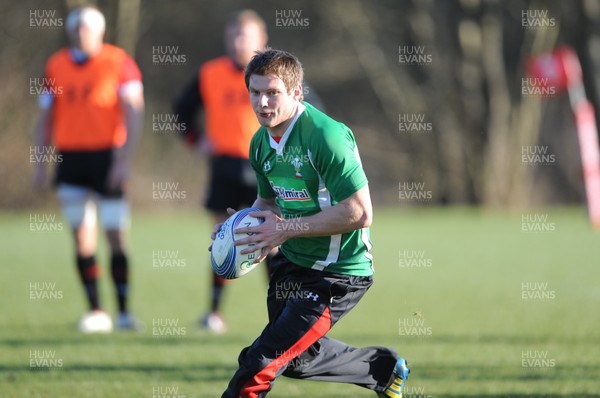 190213 - Wales Rugby Training -Dan Biggar during training