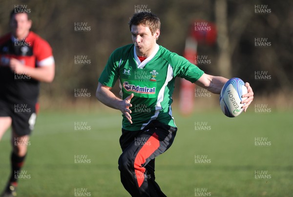 190213 - Wales Rugby Training -Dan Biggar during training