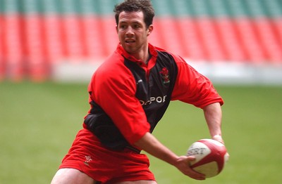 190203 - Wales Rugby Training - Gareth Cooper passes the ball during training after being announced as the new scrum-half