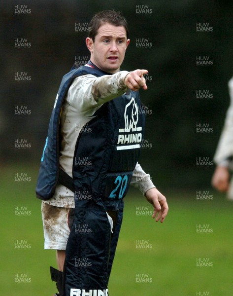 190207 - Wales Rugby Training - Shane Williams makes a point during training 