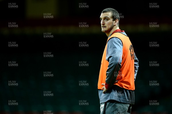 190214 - Wales Rugby Training -Sam Warburton during training